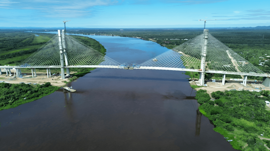 Puente de la Bioceánica · Río Paraguay